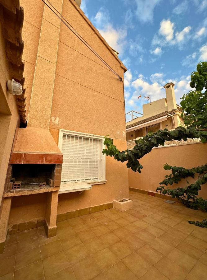 Chalet En La Mata A 50 Metros De La Playa Torrevieja Bagian luar foto